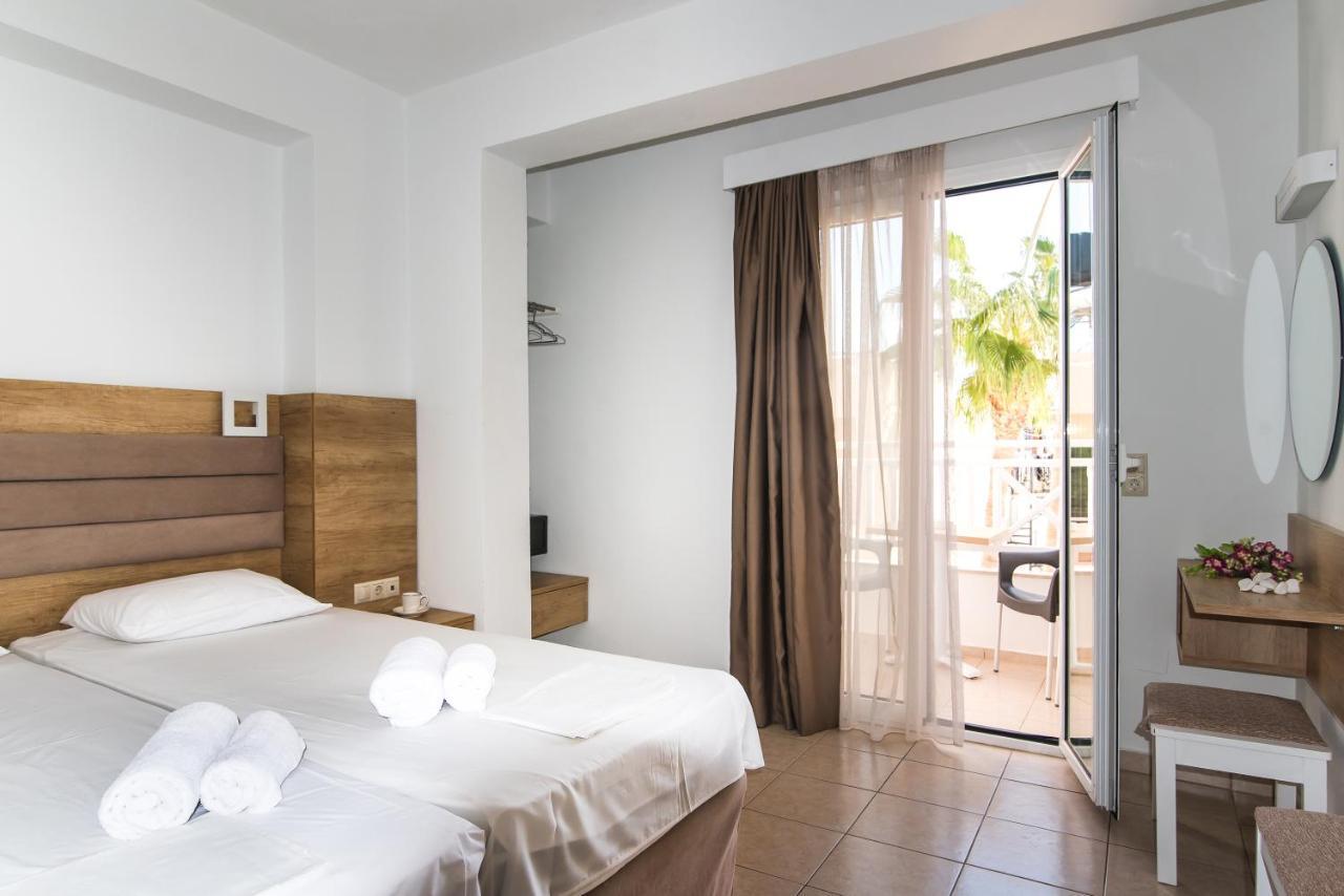 Vagelis Apartments Malia Екстериор снимка