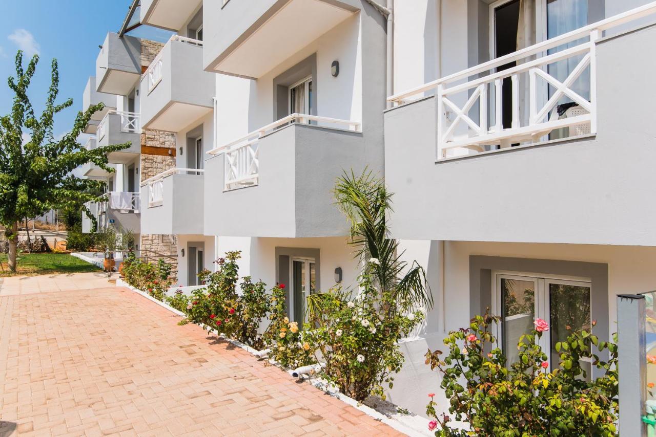 Vagelis Apartments Malia Екстериор снимка